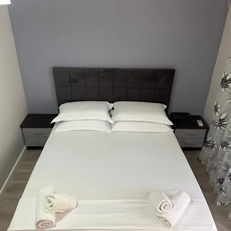 Sarandahome * Saranda